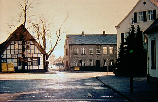 Blick nach Osten - Kreuzung Blaue Ecke